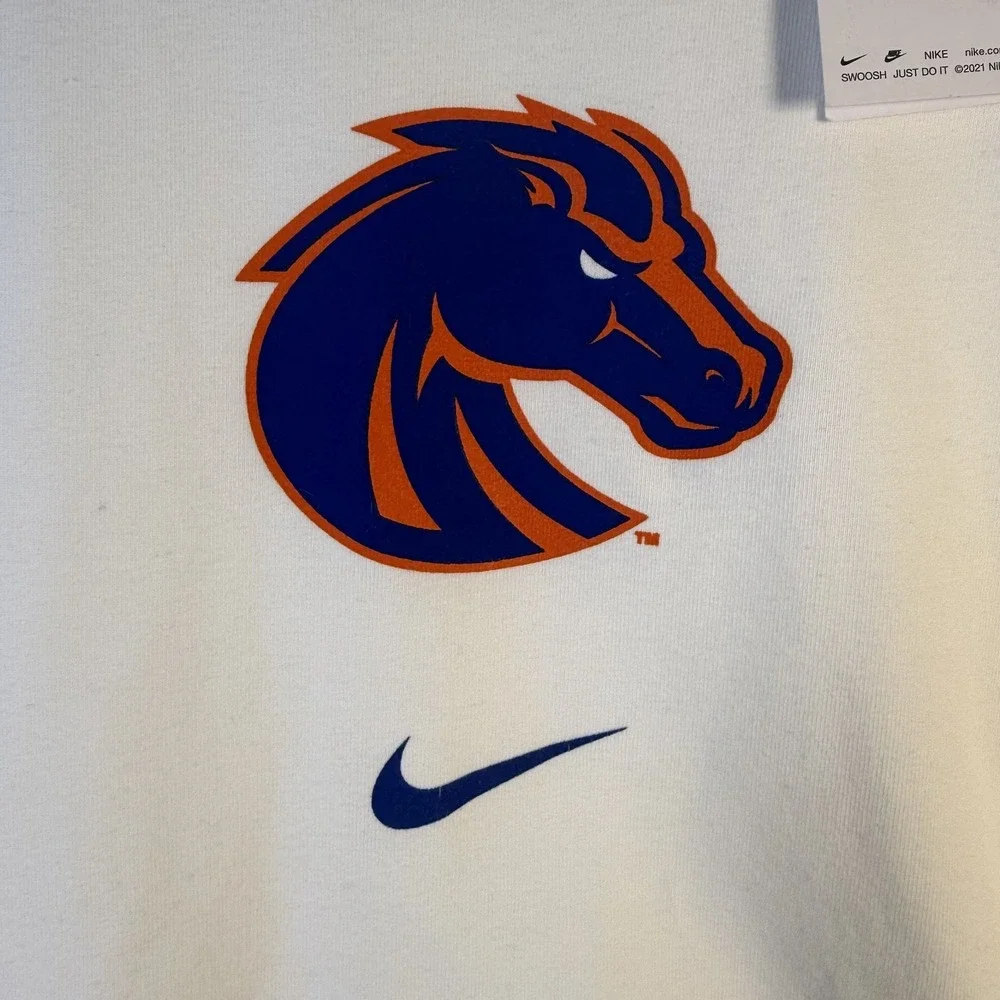 Nike Youth XL‎ White Boise State Bronces Long Sleeve Shirt